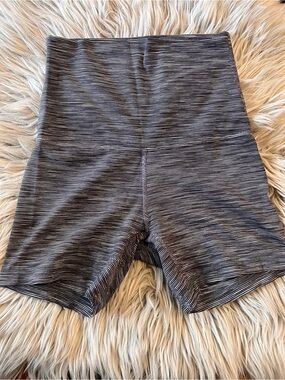 NWOT lululemon athletica align HR shorts